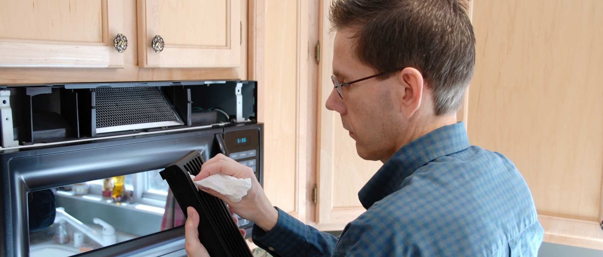 Kitchen fitters TW18